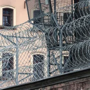 Як дыктатары знішчаюць сваіх палітычных апанентаў