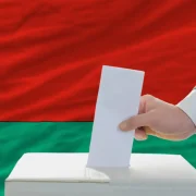 Чаму дыктатары любяць выбары?