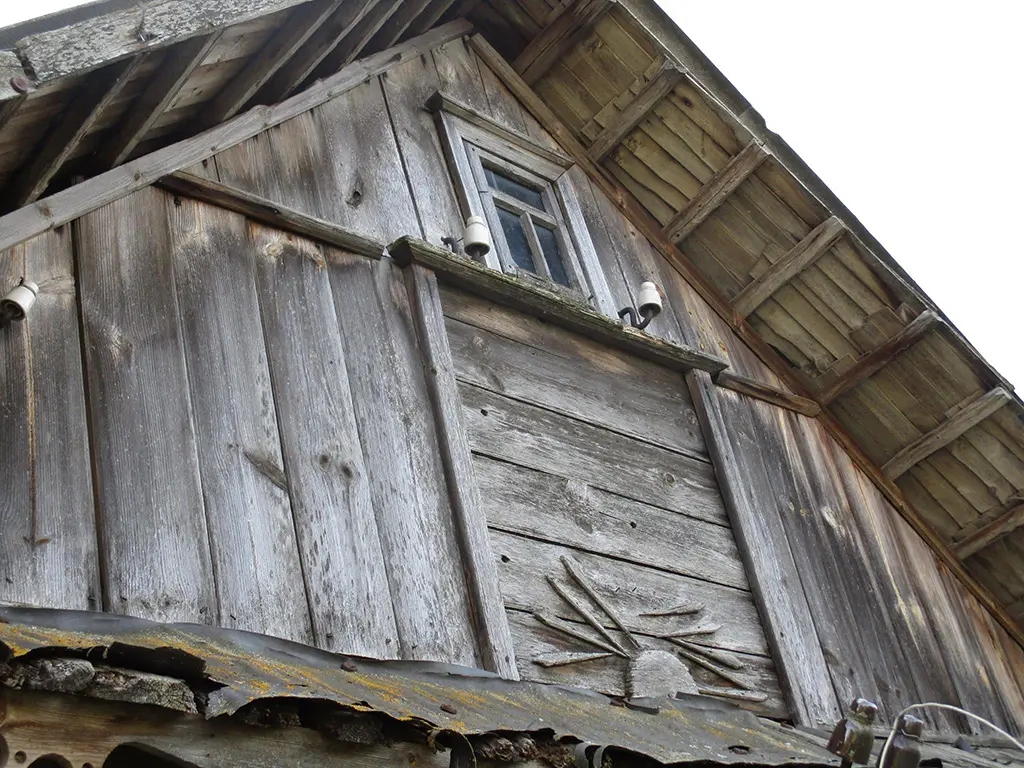 упрыгожванне беларускіх хат, ліштвы, дах