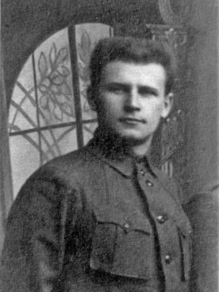 Канстанцін Езавітаў, справа беларускіх настаўнікаў у Латвіі