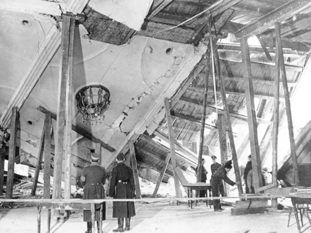 выбух у піўной мюнхена, замах на адольфа гітлера